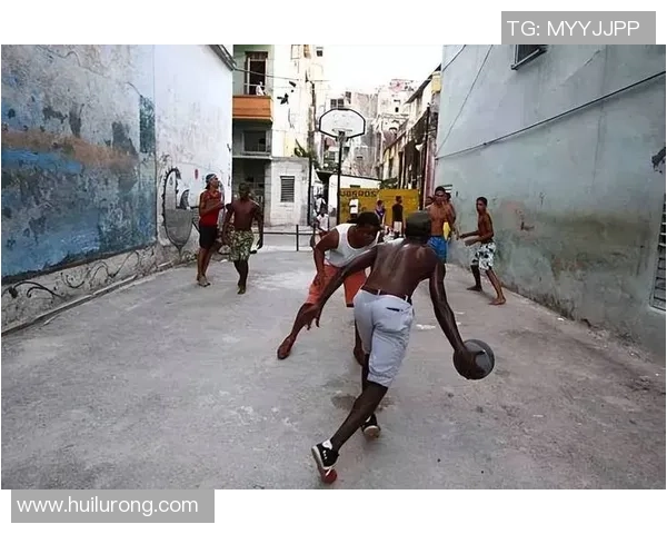 篮球在街头文化中展现团队精神与个人风采的独特魅力